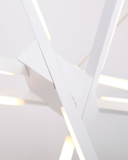 Lustra alba/neagra iluminare LED Risela Ø 114 cm metal/acril, inaltime reglabila, P0412 - Maxlight [6]