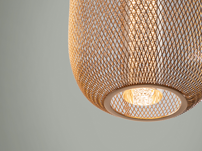 Lustra LED dimabila aurie Rikke, pendul plasa metal, cilindru interior acrilic, inaltime reglabila, 413503 - Schuller [9]