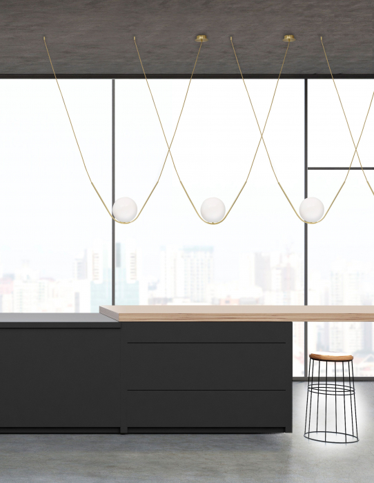 Lustra pendul aurie cu glob alb sticla Evan 150 cm, prindere doua puncte tavan, design modern lux, 8279601 - Novaluce [2]