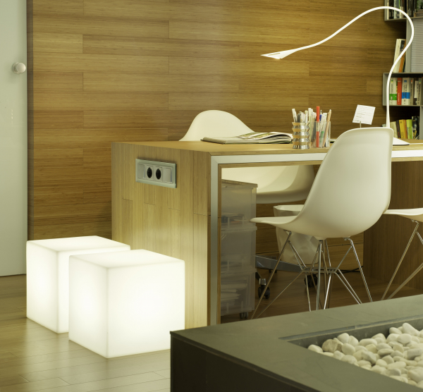 Masa gradina cub tip lampa Gavino 32x32 cm, iluminare LED alba, LUMCB032OFNW - King [4]