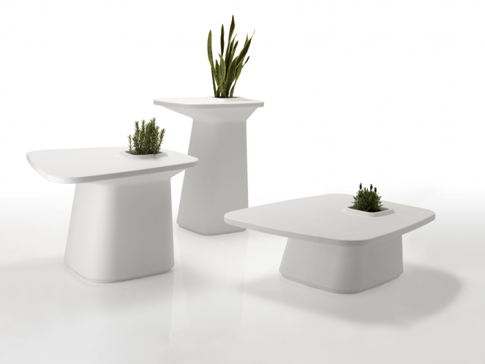 Masuta cafea iluminare LED Noma 118x100x44 cm polipropilena, loc frapiera, 45115A - Vondom [6]