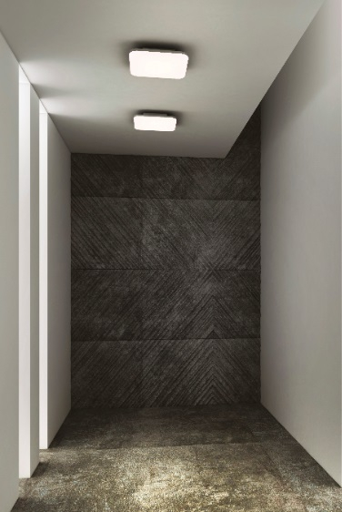 Plafoniera argintie patrata cu iluminare LED Agna 45x45x8,5 cm metal/acril, C0138 - Maxlight [3]