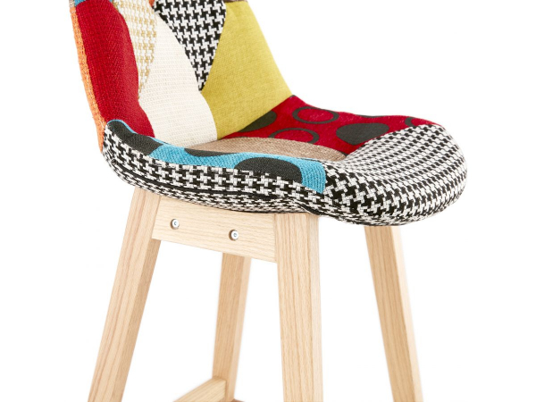 Scaun inalt bar Dion II tapiterie petice, picioare lemn, design scandinav, BS02550DINA - Kokoon [11]