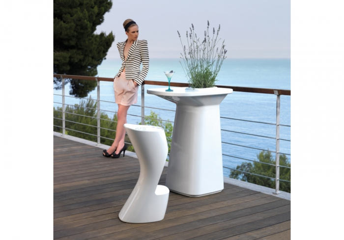 Scaun inalt bar iluminare LED Noma 38x40x74 cm polipropilena, model fara spatar, 45038A - Vondom [3]