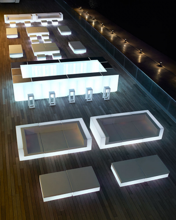 Bar iluminare LED RGBW Vera 100 cm cu control smart, design modern, 54081 - Vondom [3]