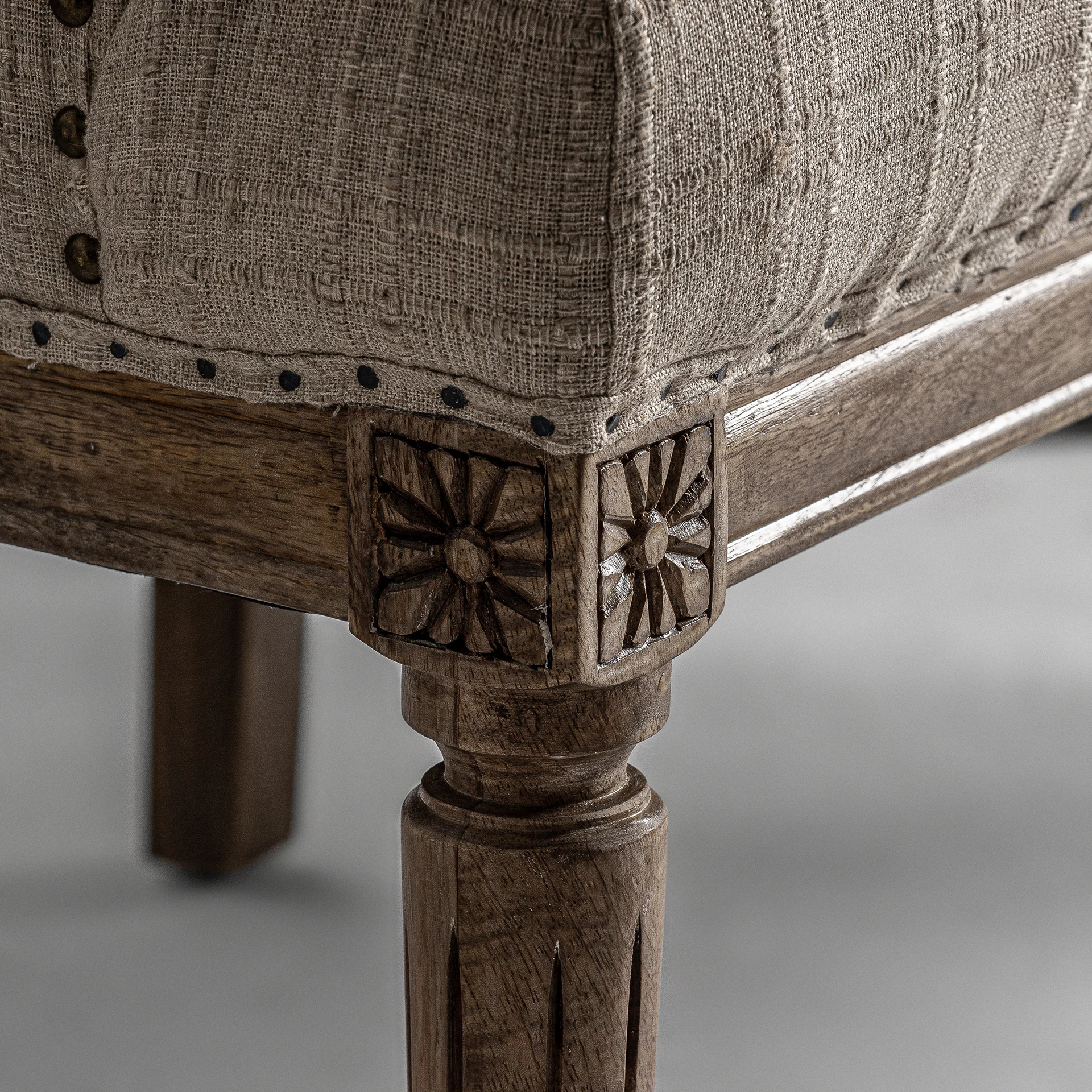 Canapea capitonata Bar Hestroff VicalHome 32788 [29]