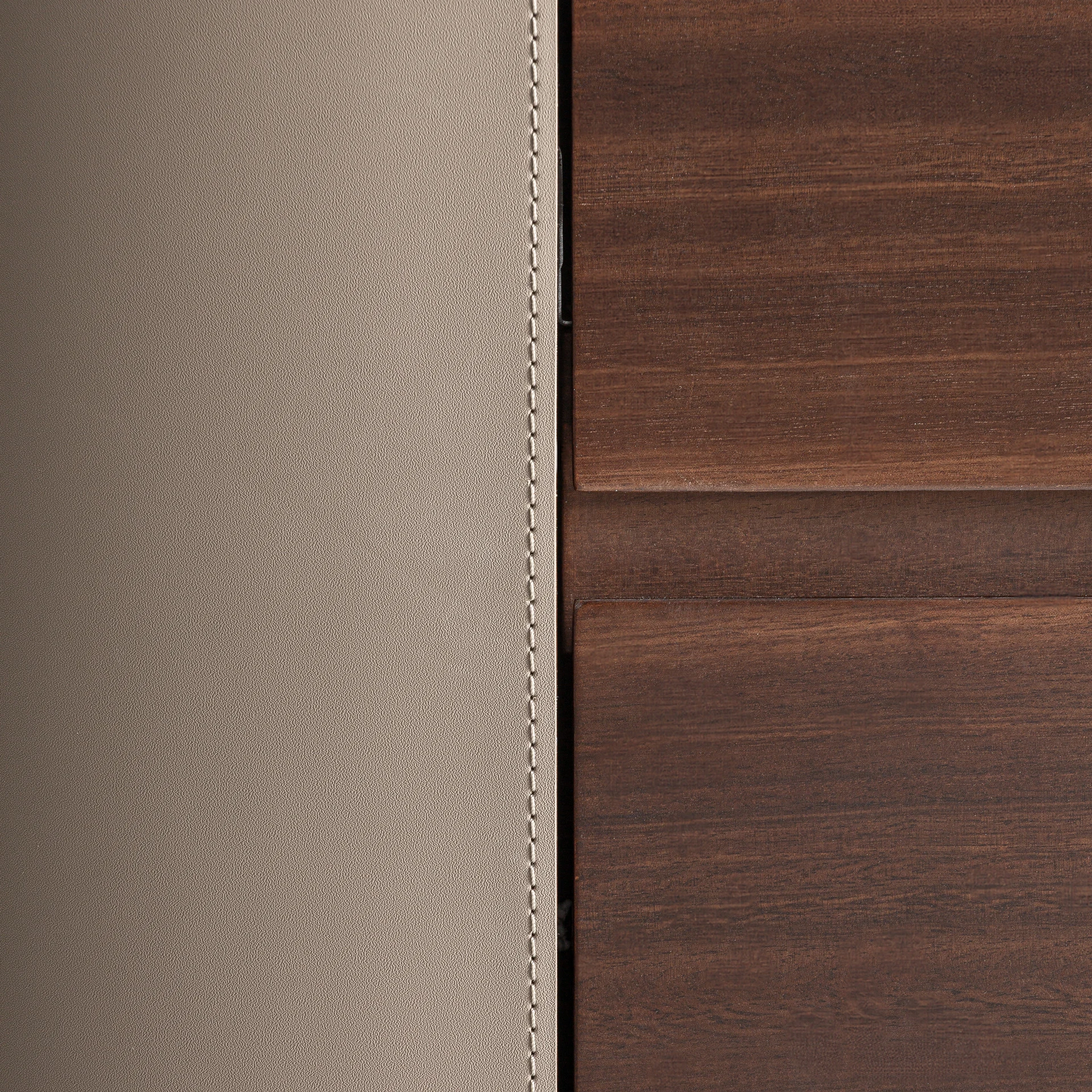 Comoda cu Sertare din Furnir de Eucalipt, Piele Ecologica si Placaj, Maro, 140x45x76 cm - VicalHome 37563 [7]