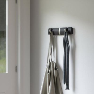 Cuier negru modern Katia cu 3,5 sau 8 carlige rabatabile, lemn/nichel, 318853-1143 - King [5]