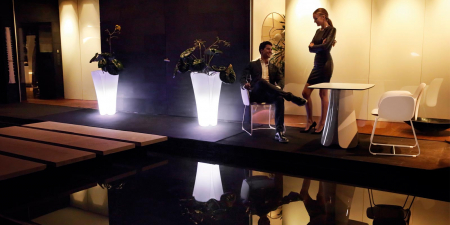 Ghiveci gradina iluminare LED Pezzettina 85x85x85 cm, design modern, 56008A - Vondom [5]