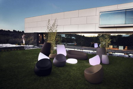 Jardiniera decorativa gradina/terasa Stone 105x84x120 cm cu iluminare LED RGBW, 55011L - Vondom [2]