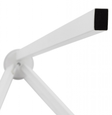 Lampa alba de podea TRIVET cu design modern 3 picioare albe / material / otel, FL00390WHWH - Kokoon [13]