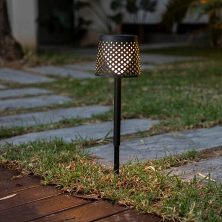 Lampă de Grădină Greta Solar 20x20x80 cm, Material din Reciclare Oceanică Negru, Protecție IP65 - New Garden [1]