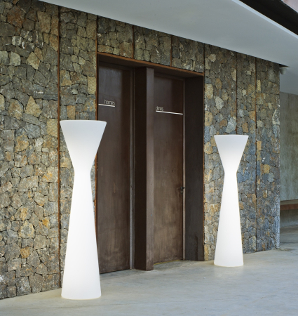 Lampă de Podea Konika 45,5x45,5x170 cm, Polietilen Alb, Protecție IP65 - New Garden [2]