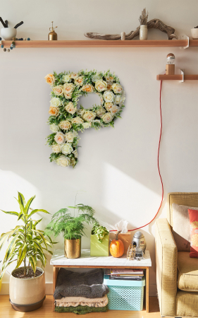 Litera realizata la comanda din flori Gentle Morning inaltime 60 cm [3]