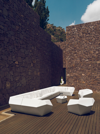 Masa cafea iluminare LED Faz 105x85x32 cm, design modern geometric cu loc frapiera, 54007 - Vondom [38]