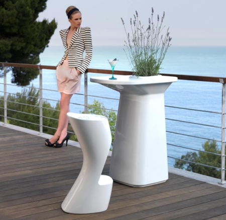 Masa inalta bar iluminare LED Noma 76x61x102 cm polipropilena, loc frapiera, 45075F - Vondom [2]
