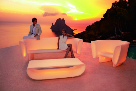 Masa joasa exterior cu iluminare LED Bum Bum 149x68x38 cm, diverse culori, 65007 - Vondom [36]