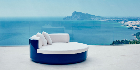 Pat sezlong rotund pentru exterior Ulm Ø180 cm cu spatar inalt si iluminare LED, 54182 - Vondom [4]