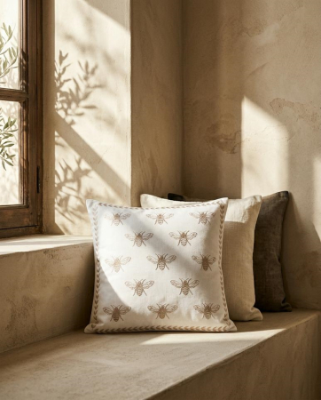 Pernă Decorativă Bees 44x14x44 cm, Țesătură din Pânză Bej - SHP [6]