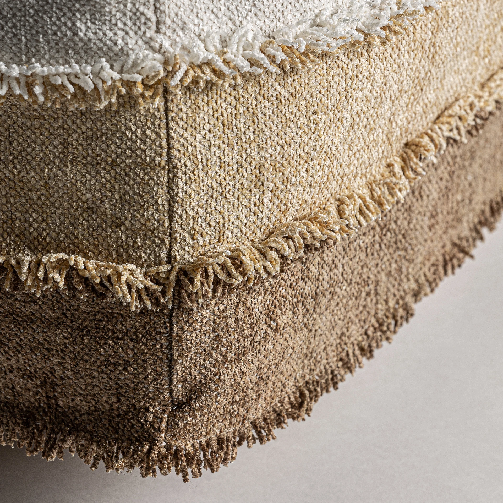 Perna Decorativa din Bumbac, Catifea si Poliester, Tonuri Maronii, 68x68 cm - VicalHome 36213 [9]
