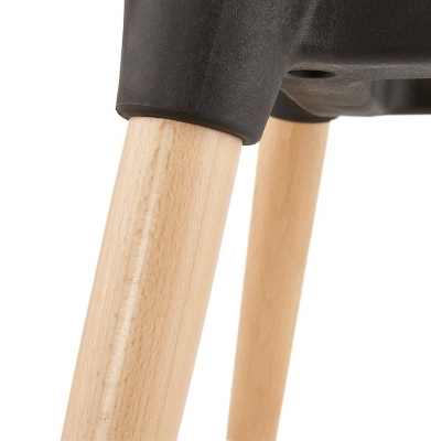Scaun modern negru Sitwel stil scandinav cu brate, polipropilena / picioare lemn masiv, AC01450BL - Kokoon [9]