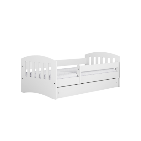 Set mobilier copii alb 4 piese Classic MDF cu pat, noptiera, dulap de haine si comoda, pat diverse culori si dimensiuni [1]