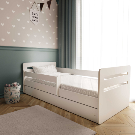 Set mobilier copii Tomi 5 piese MDF, pat 140/160/180x80 cm, birou, dulap haine si comoda cu sertare [2]