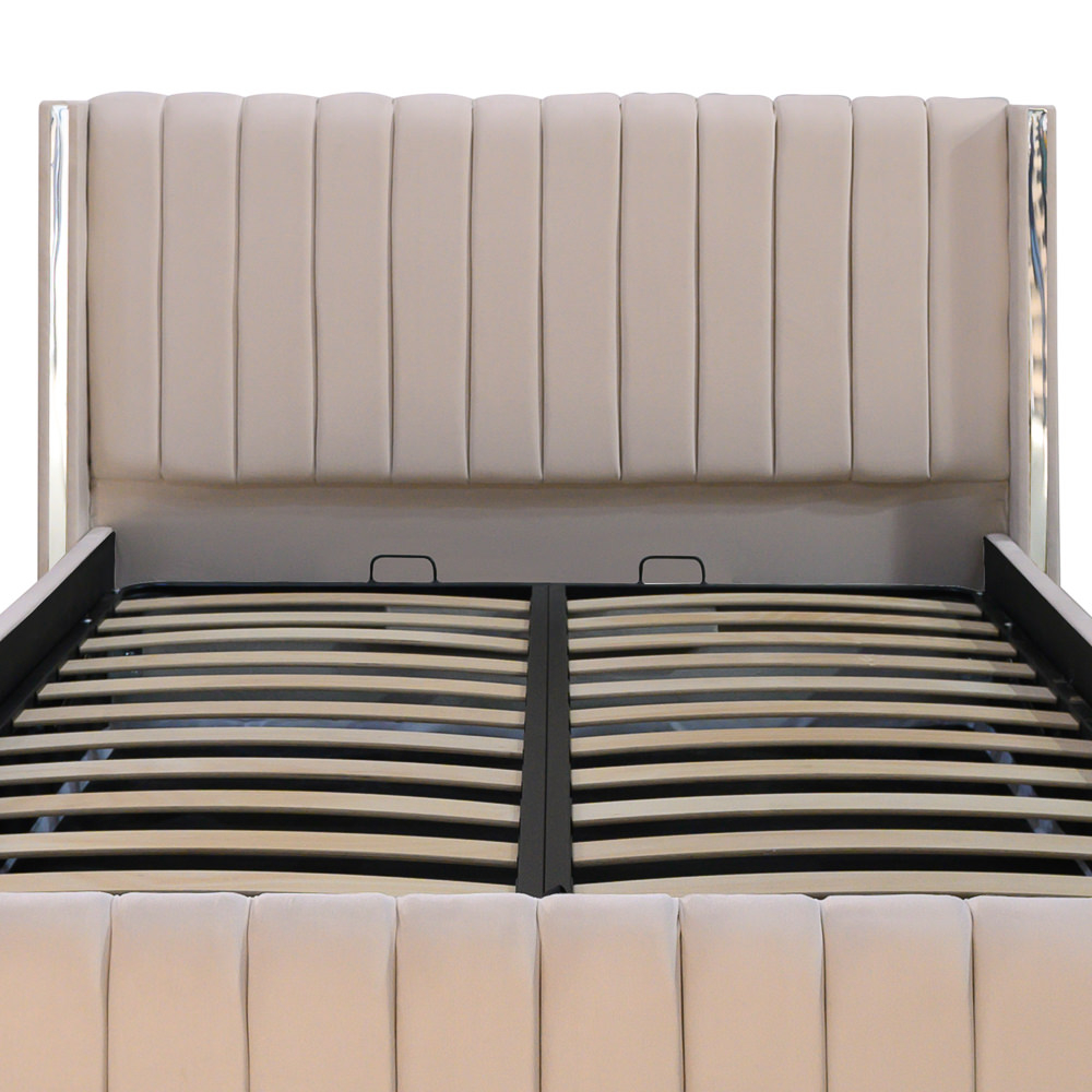 Pat dublu tapitat Georgia, 180/200 cm, crem cu benzi argintii, cu somiera metalica rabatabila si spatiu de depozitare [3]