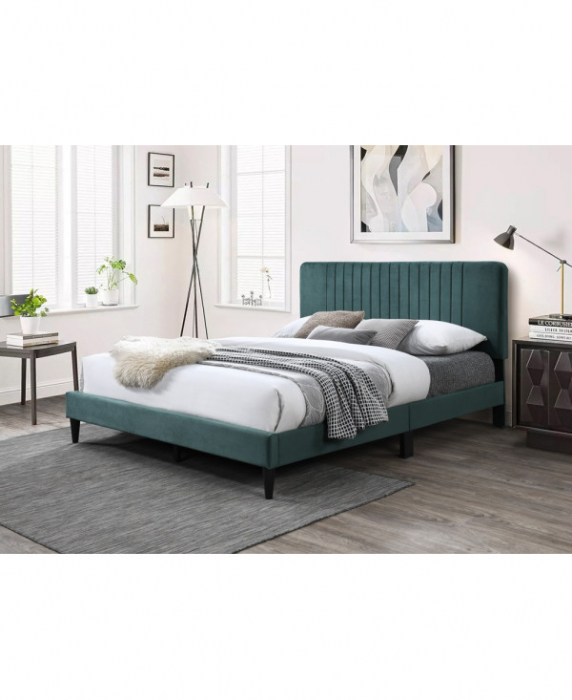Pat tapitat Emerald cu catifea verde, 160x200, cadru din lemn cu somiera fixa