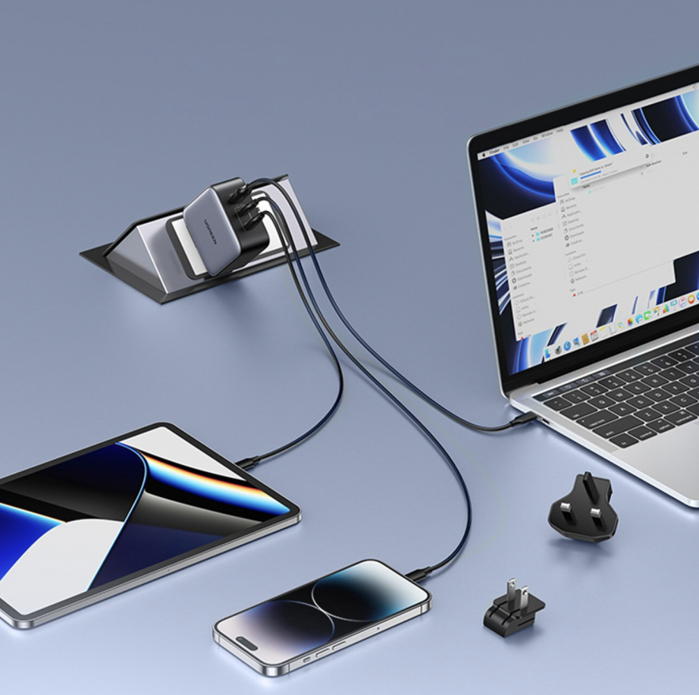 Incarcator de retea Ugreen CD296, tehnologie GaN, 1 port USB si 2 porturi USB C, Adaptor, 65W, mufa UE, UK, SUA Negru [3]
