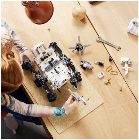 LEGO® Technic - NASA Mars Rover Perseverance 42158, 1132 piese [3]