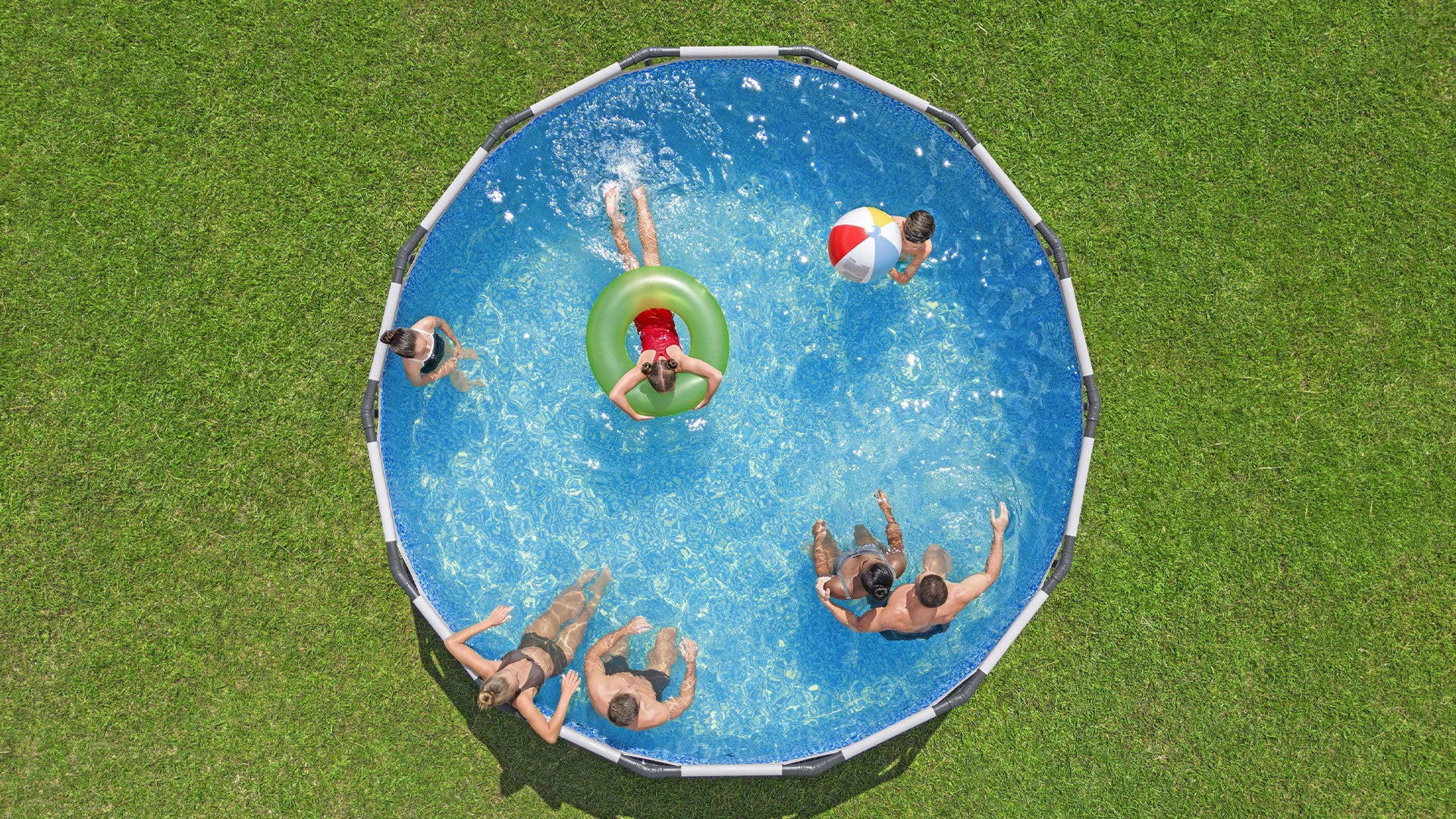 Piscine cu cadru metalic – alegerea ideală pentru vara perfectă acasă