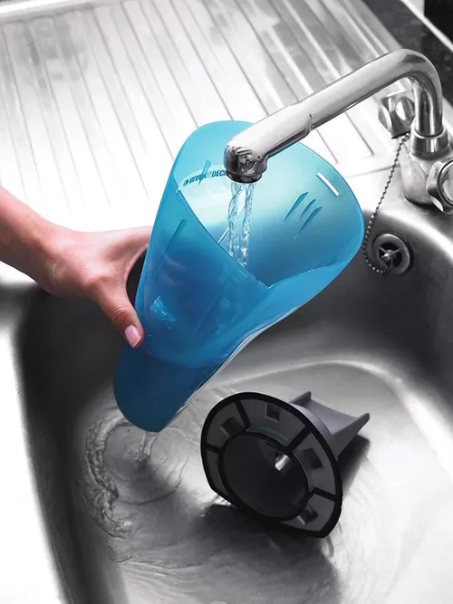 Aspirator manual cu acumulator Black+Decker 9.6V Wet & Dry WD9610N-QW [3]