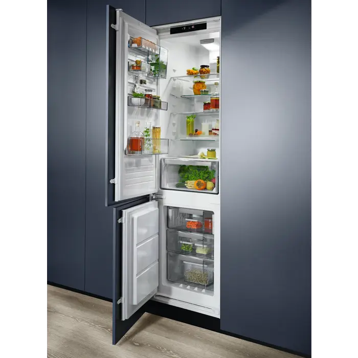 Встраиваемый холодильник Electrolux ENS6TE19S, Белый [4]