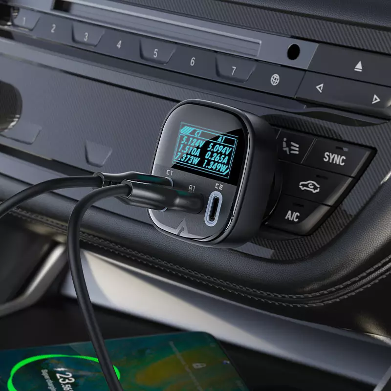 Металлическое автомобильное зарядное устройство B5 101W (2x USB-C + USB-A) с OLED дисплеем – Максимальная мощность для всех ваших устройств [5]
