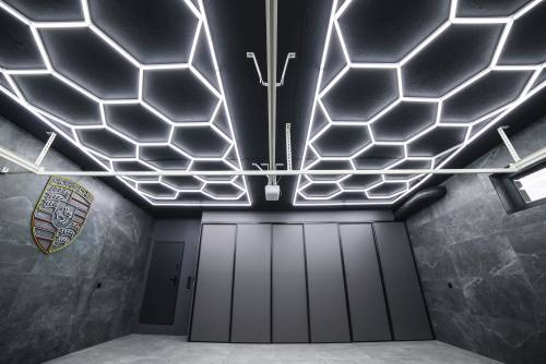 Sistem de iluminare modular LumiOn LO-6 (484,5×243,5 cm) – Lumină Albă Puternică și Design Elegant pentru Spații Profesionale [6]