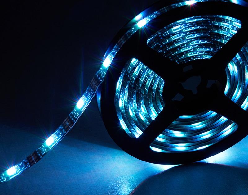DL30 Banda LED USB colorată – Iluminare vibrantă și control facil [8]