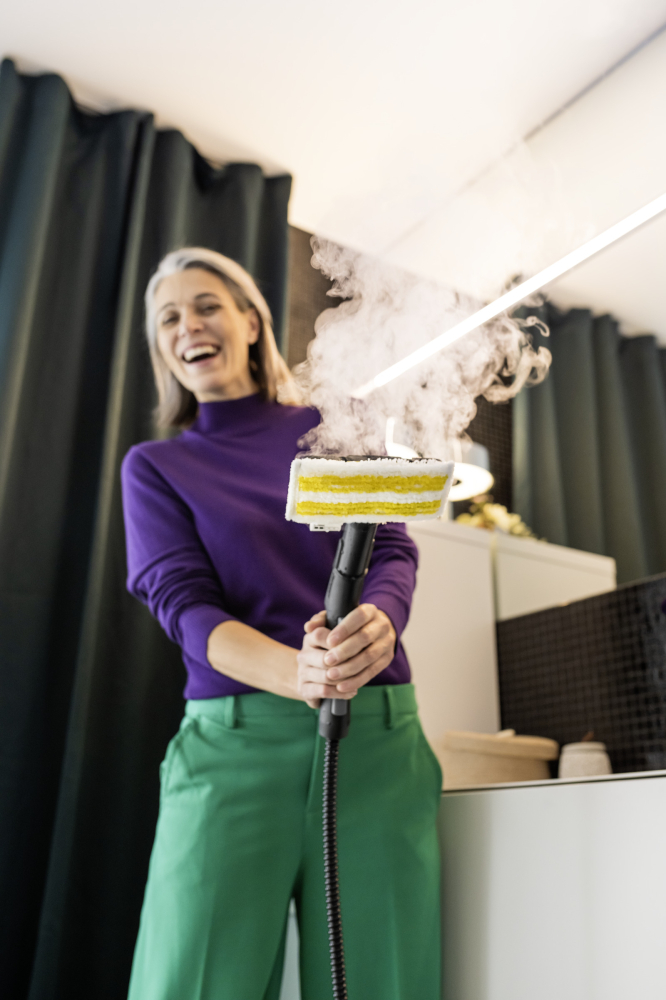 Пароочиститель Kärcher SC 3 Deluxe Anniversary Edition Чёрный – Юбилейное издание с глубокой гигиеной за 30 секунд [3]