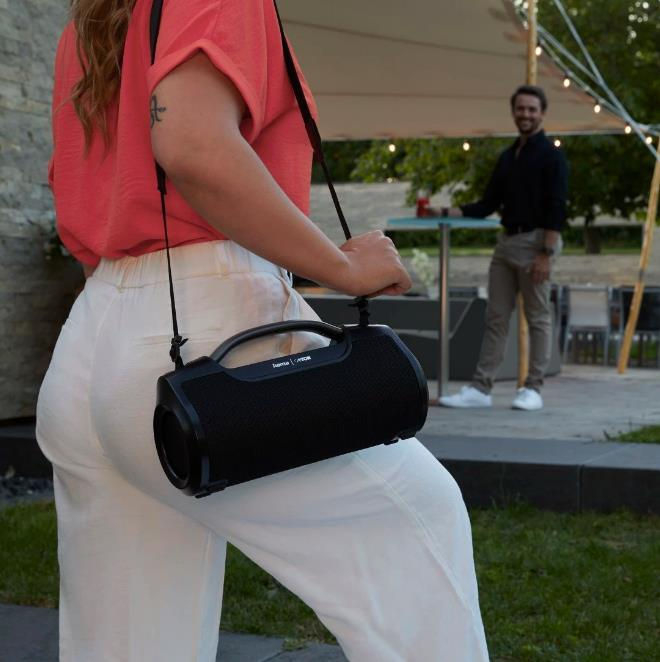 Boxă Bluetooth CANTON Mate Pro – 60 W, sunet 360°, baterie 12 ore, IPX6, neagră – bestia portabilă germană [3]