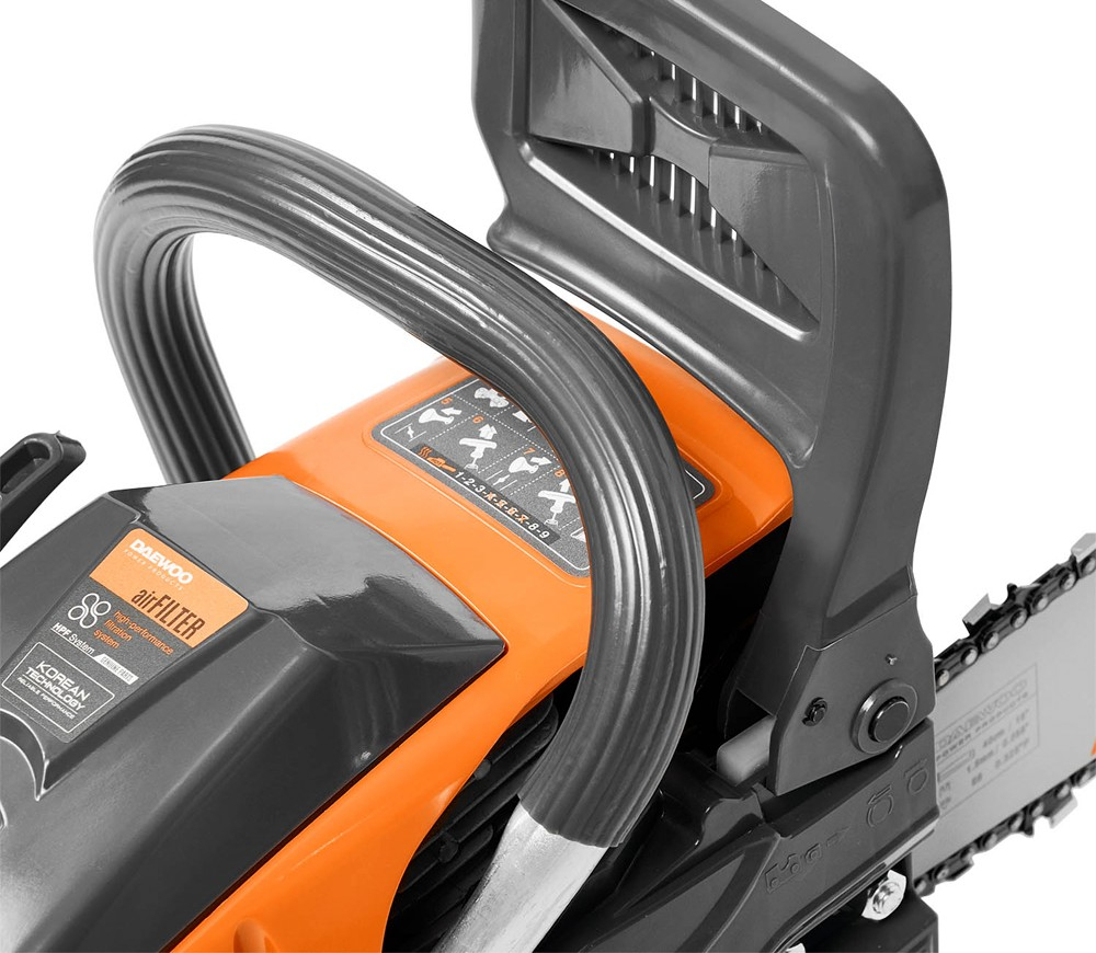 Fierăstrău cu lanț pe benzină DAEWOO DACS 4500 (51,5 cm³, 2,7 CP, Șină 40 cm, Pas 0,325", Anti-vibrații) [4]