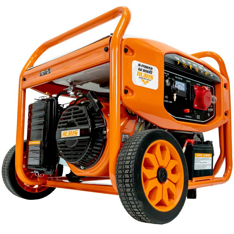 Generator electric pe benzină Ruris GE 8000 (industrial) – Putere trifazică 7 kW continuu, autonomie lungă și rezistență pentru șantier, fermă sau atelier mare! [11]