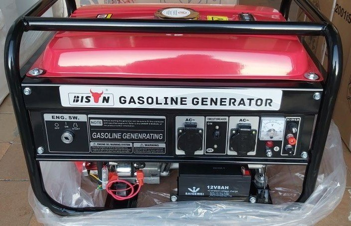Generator pe benzină Bison BS 3500E, 3 kW, 230 V, pornire electrică [2]