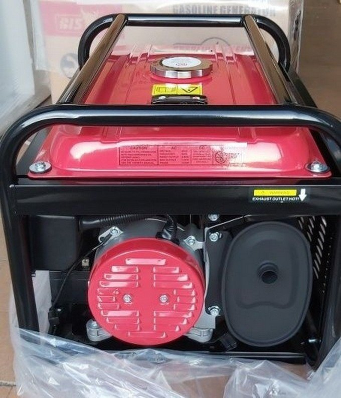 Generator pe benzină Bison BS 3500E, 3 kW, 230 V, pornire electrică [5]