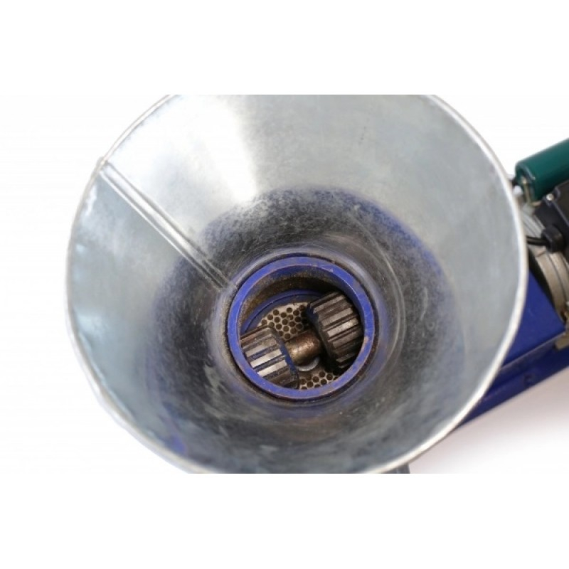 Granulator furaje Kratos SY-120 – Motor 2.8 kW Inclus – 220 V – Compact, Eficient și Ușor de Utilizat [4]