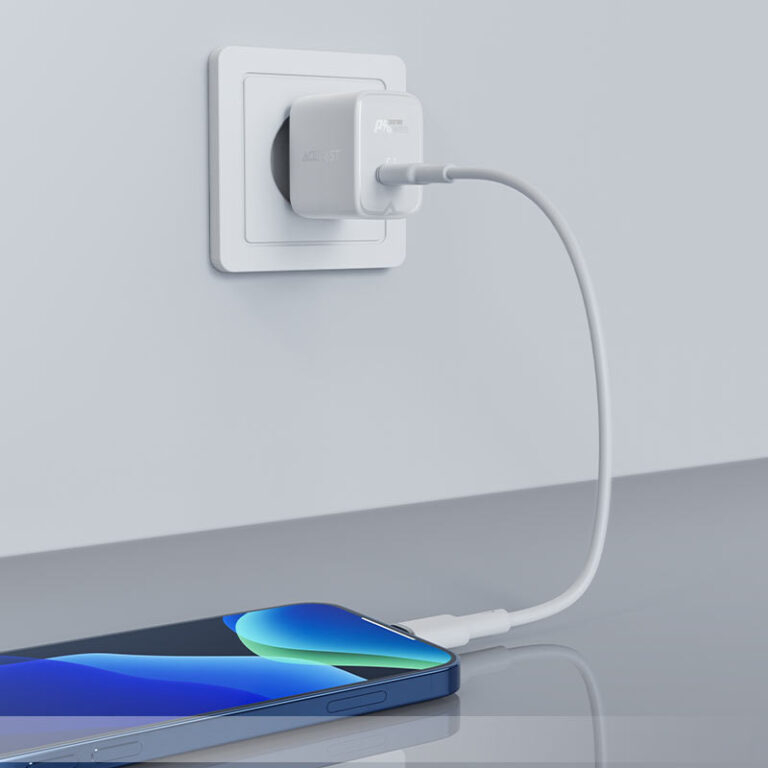 Сетевое зарядное устройство A21 PD30W USB-C – быстрое и безопасное питание в компактном корпусе (белый) [2]