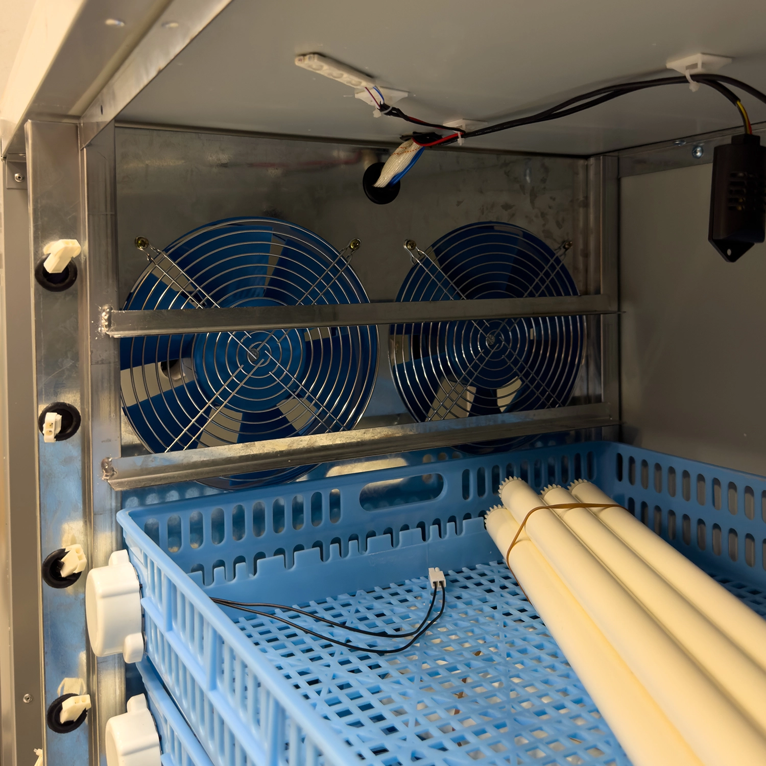 Incubator profesional automat pentru ouă DZO-1000 [12]
