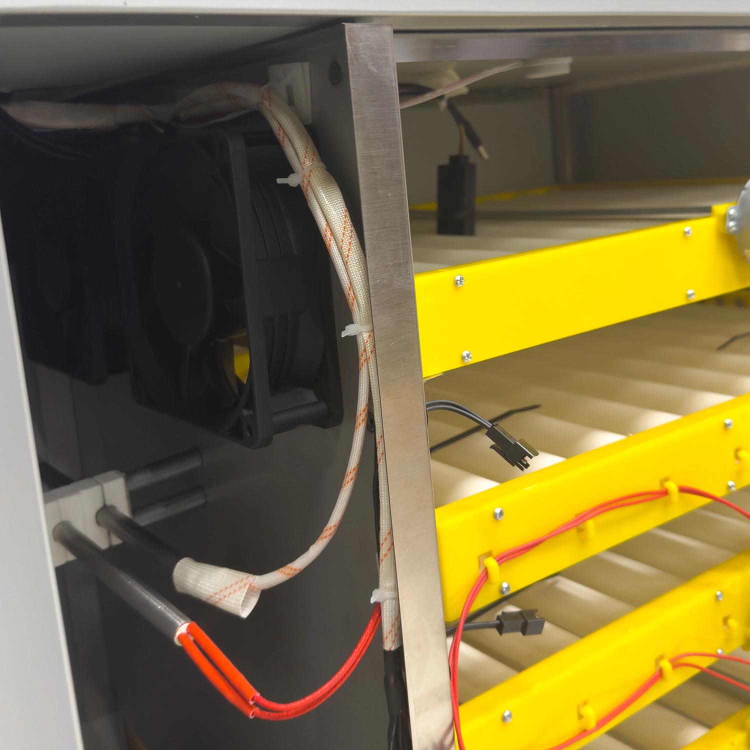 Incubator profesional automat pentru ouă DZO-300 [7]