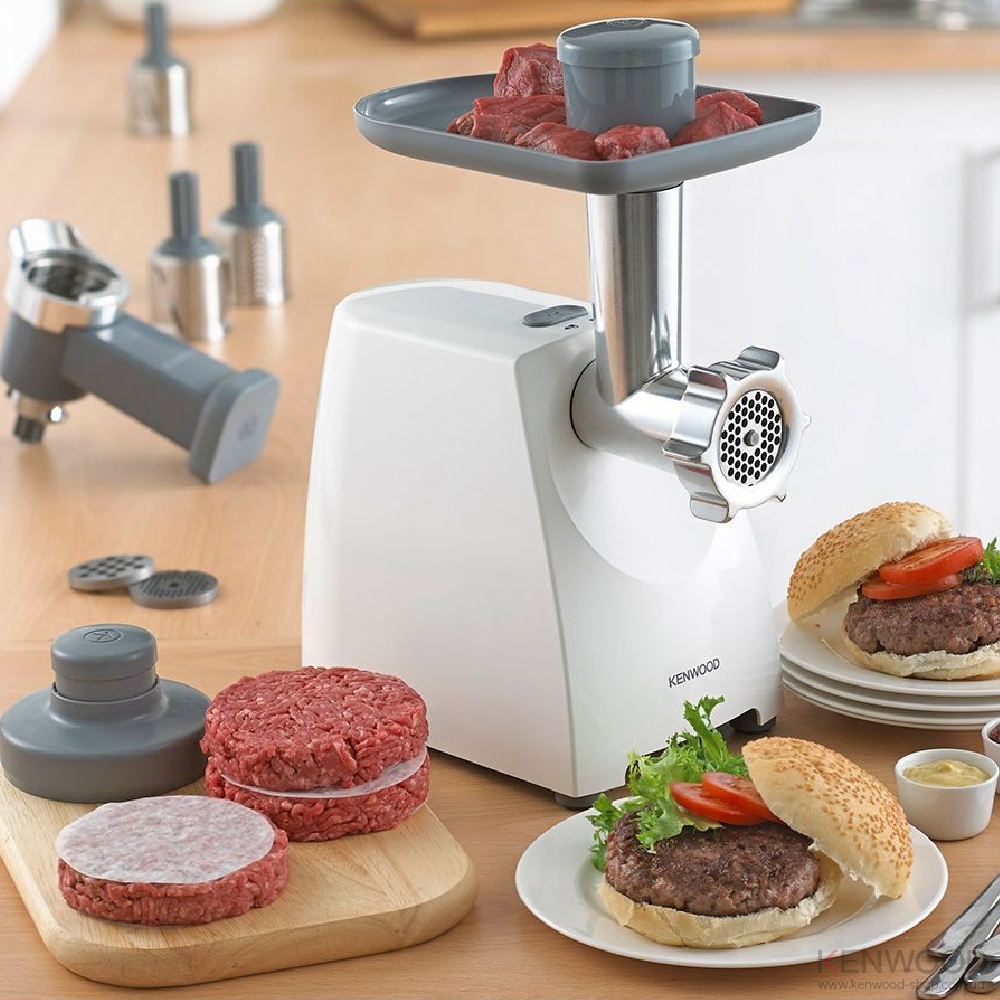 Meat Mincer Kenwood MG 360Putere:  1400 WMaterialul carcasei:  Plastic Capacitatea de mărunșire :  1,5 kg/mFuncție revers:  ДаProtecție la suprasarcină:  ДаAccesoriu pentru cârnați:  Да [5]