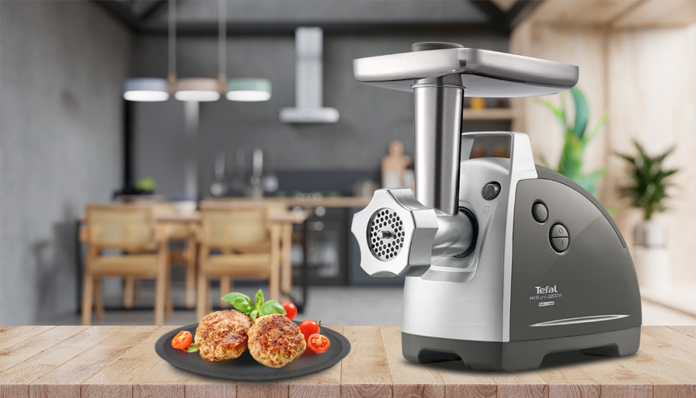 Meat Mincer Tefal NE688837Putere:  2200 WMaterialul carcasei:  Metal, Plastic Capacitatea de mărunșire :  4,5 kg/mFuncție reversAccesoriu pentru cârnați [4]