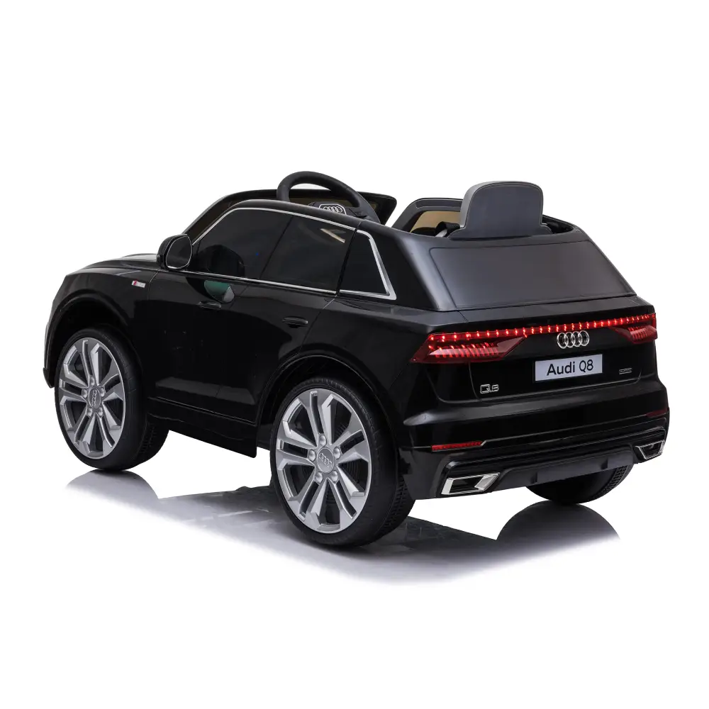 Mașină electrică Audi Q8 JJ2066 / 2 neagră – eleganță premium Audi, 2 motoare și telecomandă pentru plimbări sigure și stilate! [4]